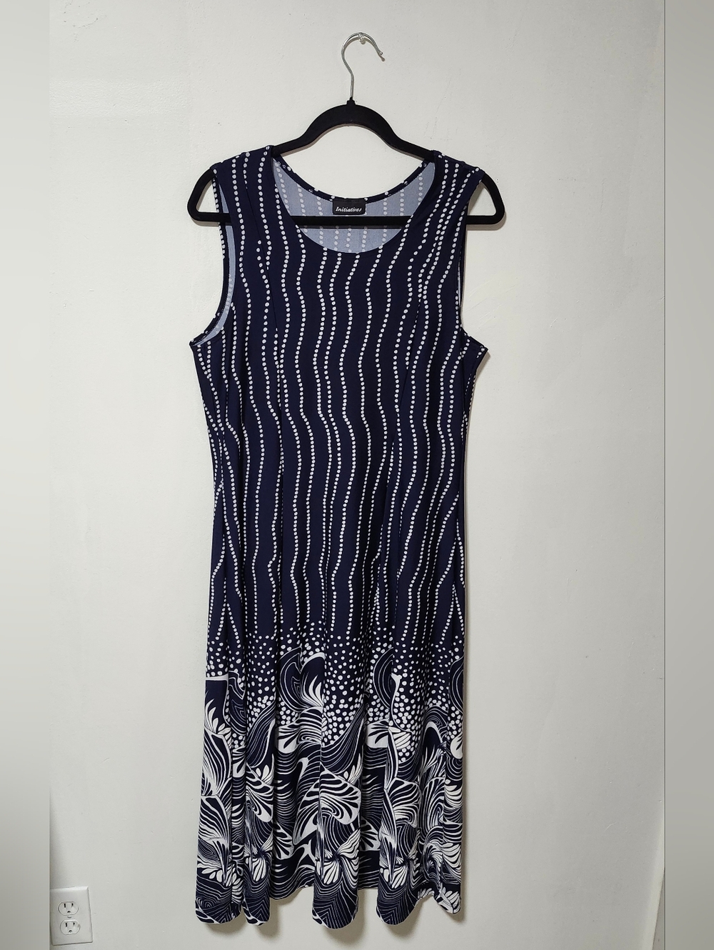 Initiatives Navy Printed Sleeveless Midi Dress - Blue & White
